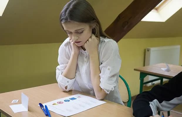 Z jakich przedmiotów jest matura ustna? Obowiązkowe egzaminy dla uczniów Z jakich przedmiotów jest matura ustna? Obowiązkowe egzaminy dla uczniów